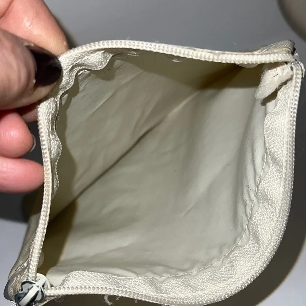 Vintage LeSportsac Bag Tan With White Logo Nylon Made In USA Zipper Pouch